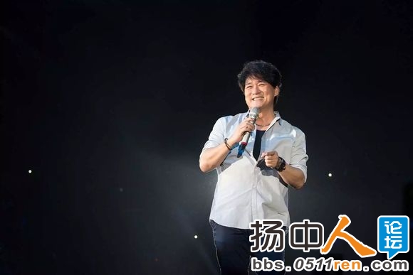 2016扬中奥体中心群星演唱会